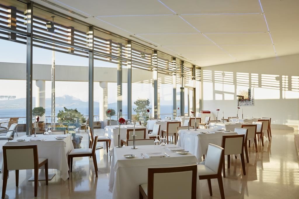 restaurants-five-senses-sophisticated-greek-gastronomy-ala-carte-restaurant