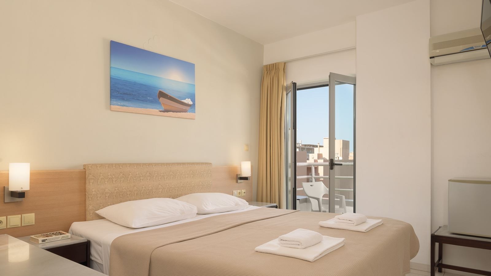 rooms-standard-room