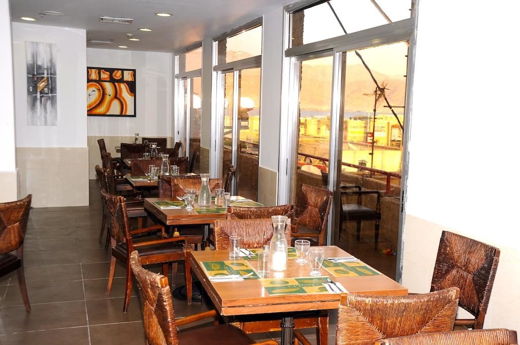 restaurants-main-restaurant