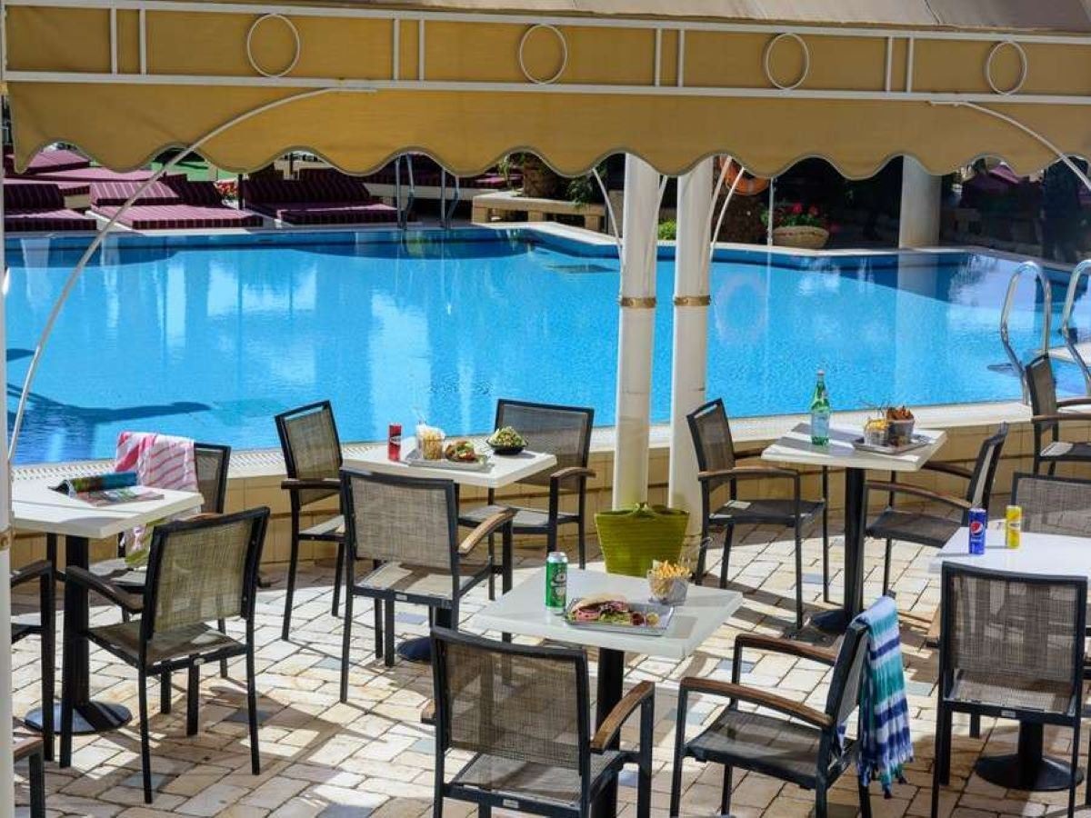 bars-gazebo-snack-bar