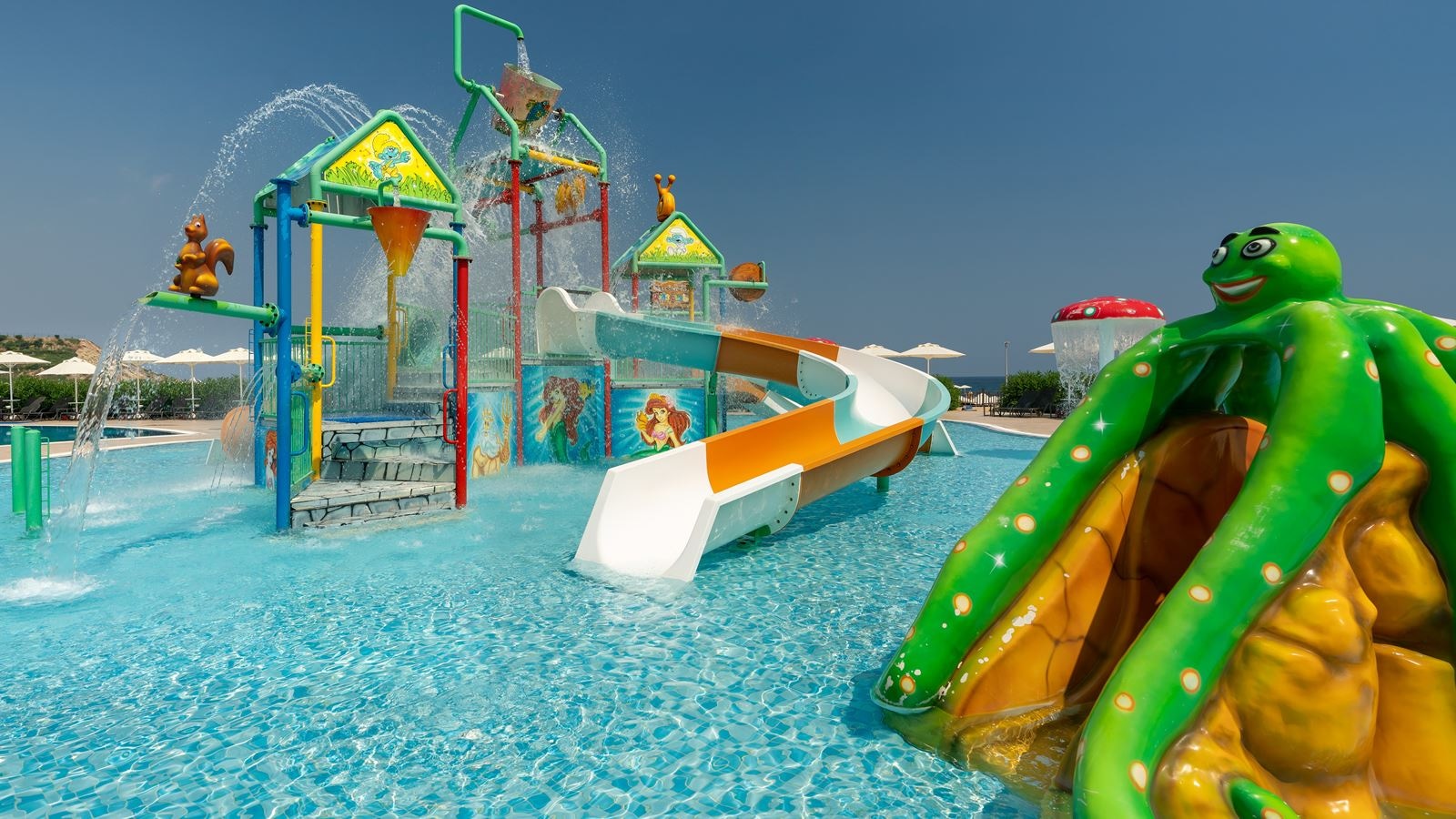 pools-outdoor-childrens-pool