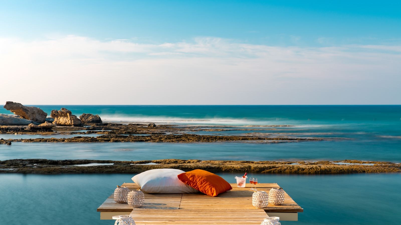 bars-mia-beach-bar
