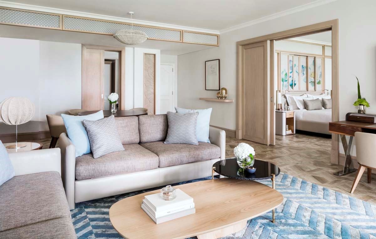 rooms-ocean-balcony-suite