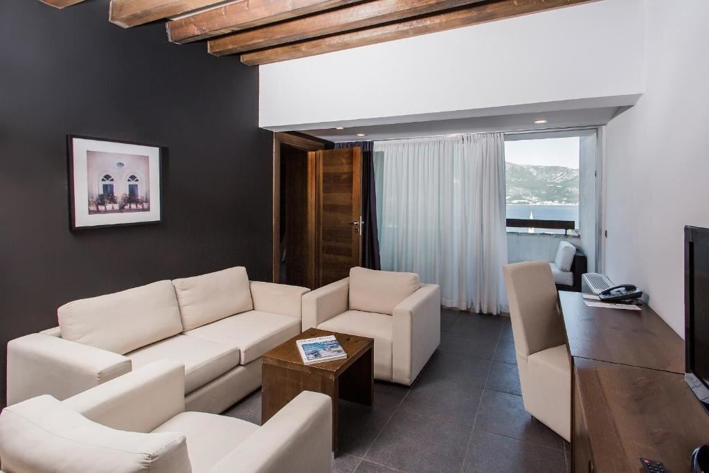 rooms-family-villa