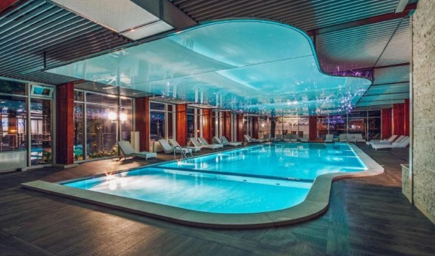 pools-indoor-pool