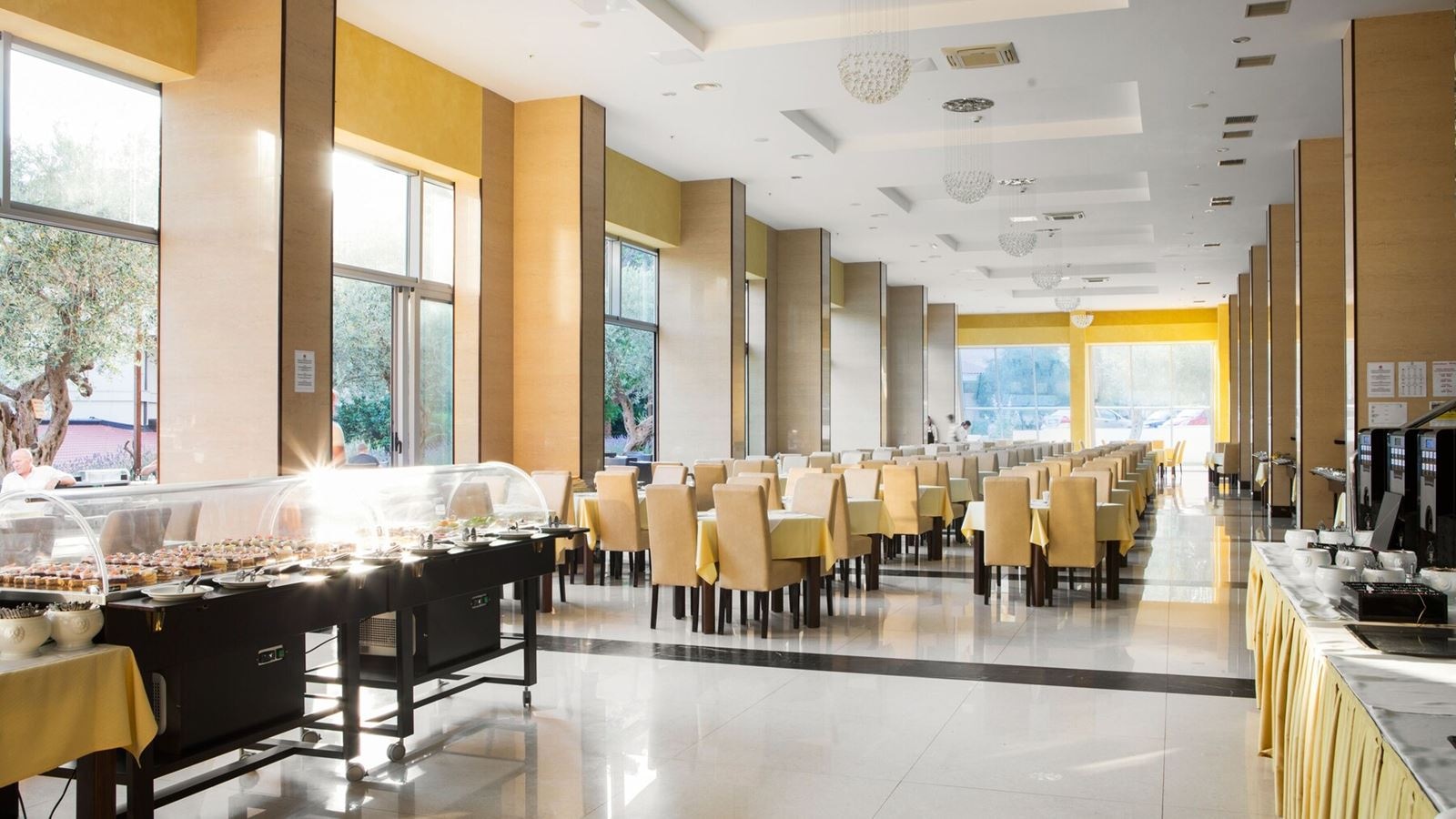 restaurants-restaurants