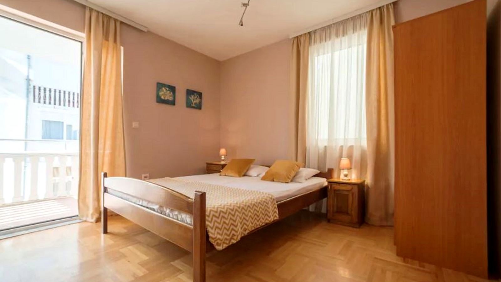 rooms-double-room