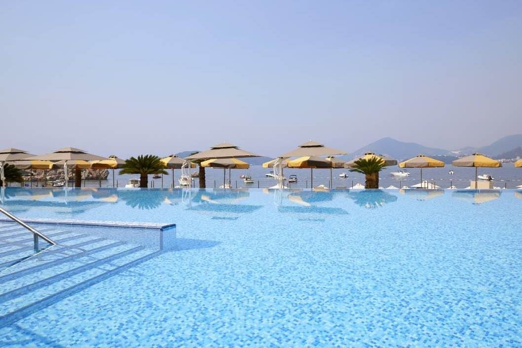 pools-pools