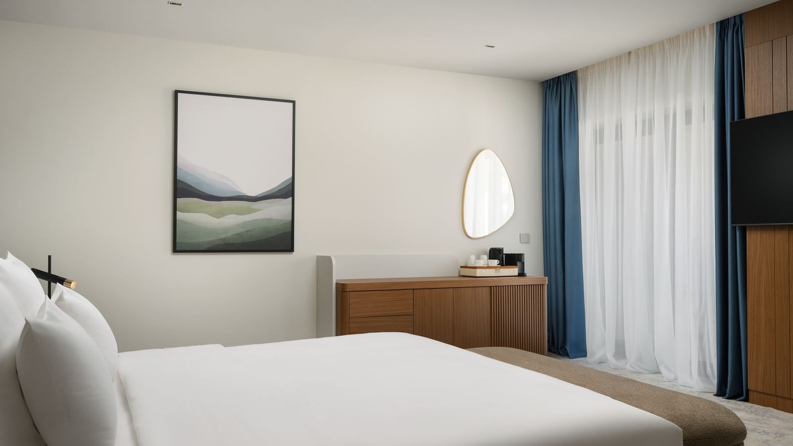 rooms-superior-room