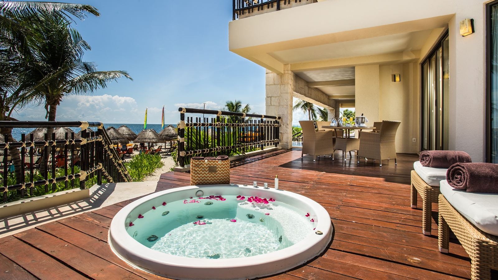 rooms-preffered-club-ocean-front-presidential-suite