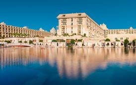 TITANIC DELUXE GOLF BELEK