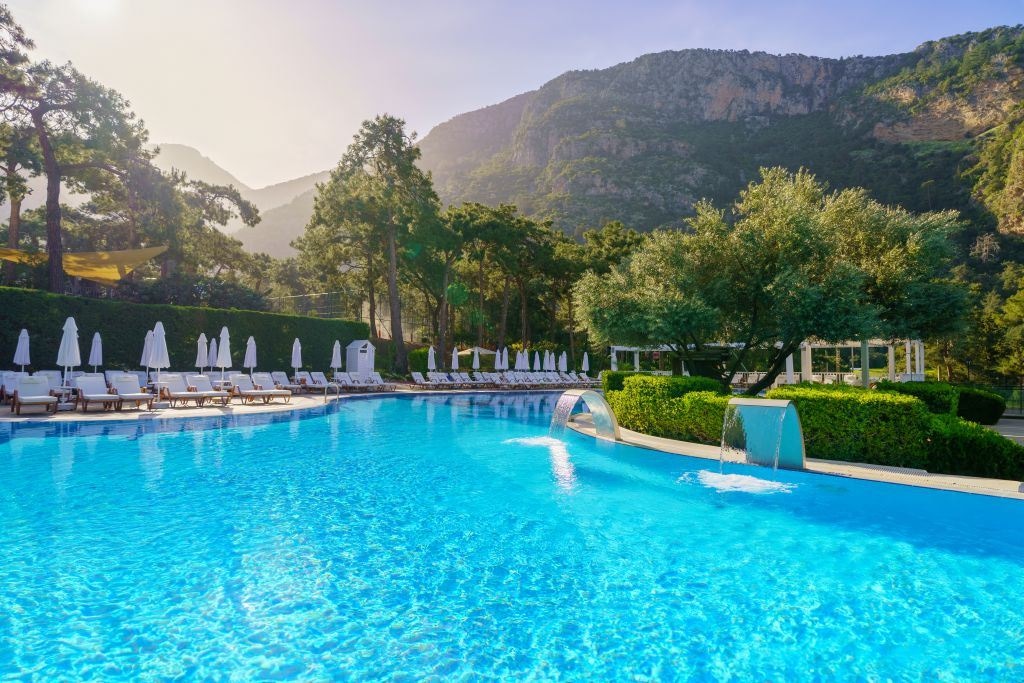 pools-outdoor-pool