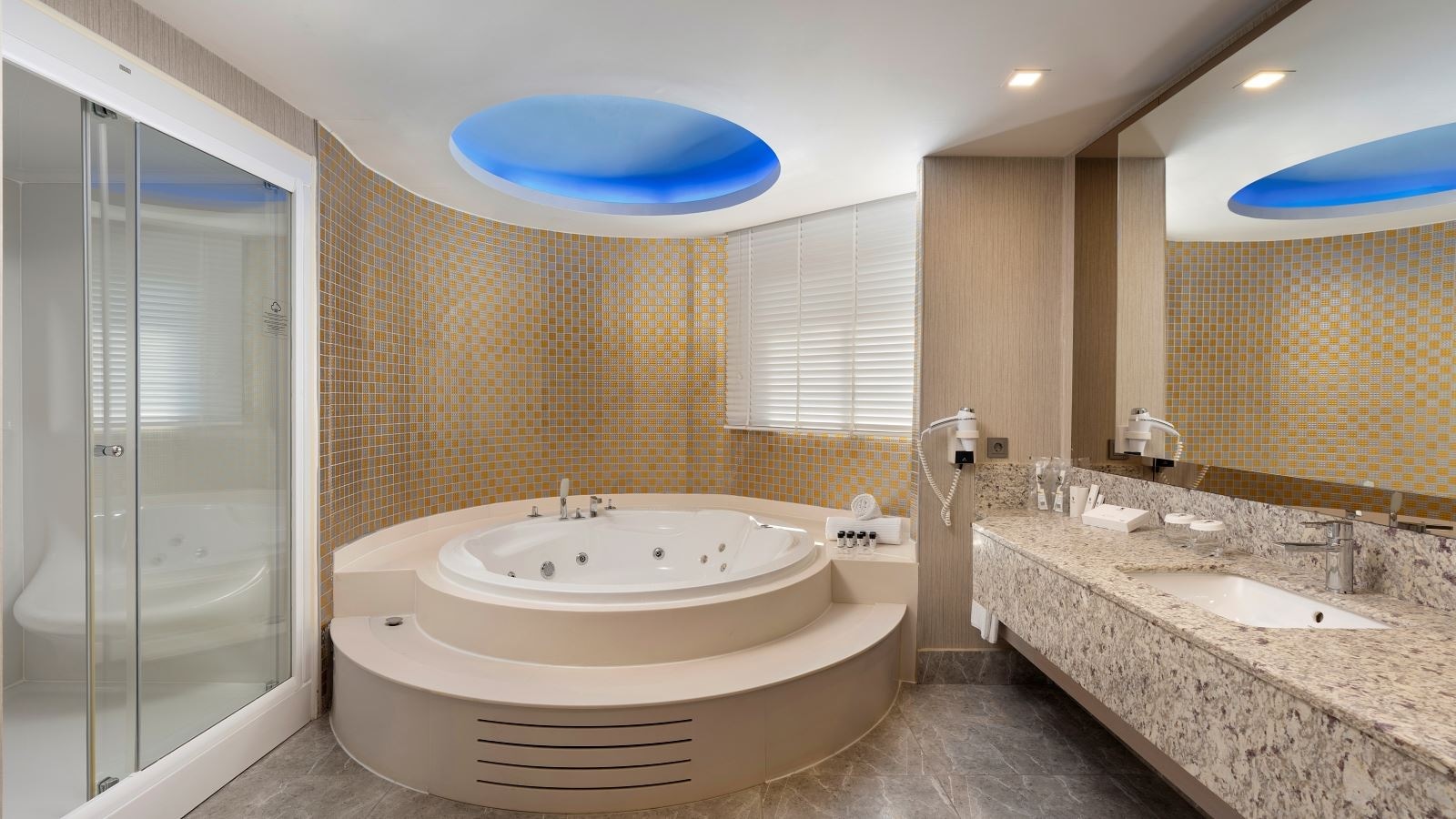 rooms-junior-suite