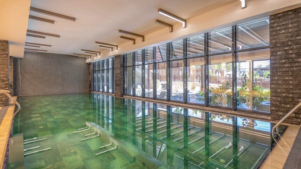 pools-indoor-pool