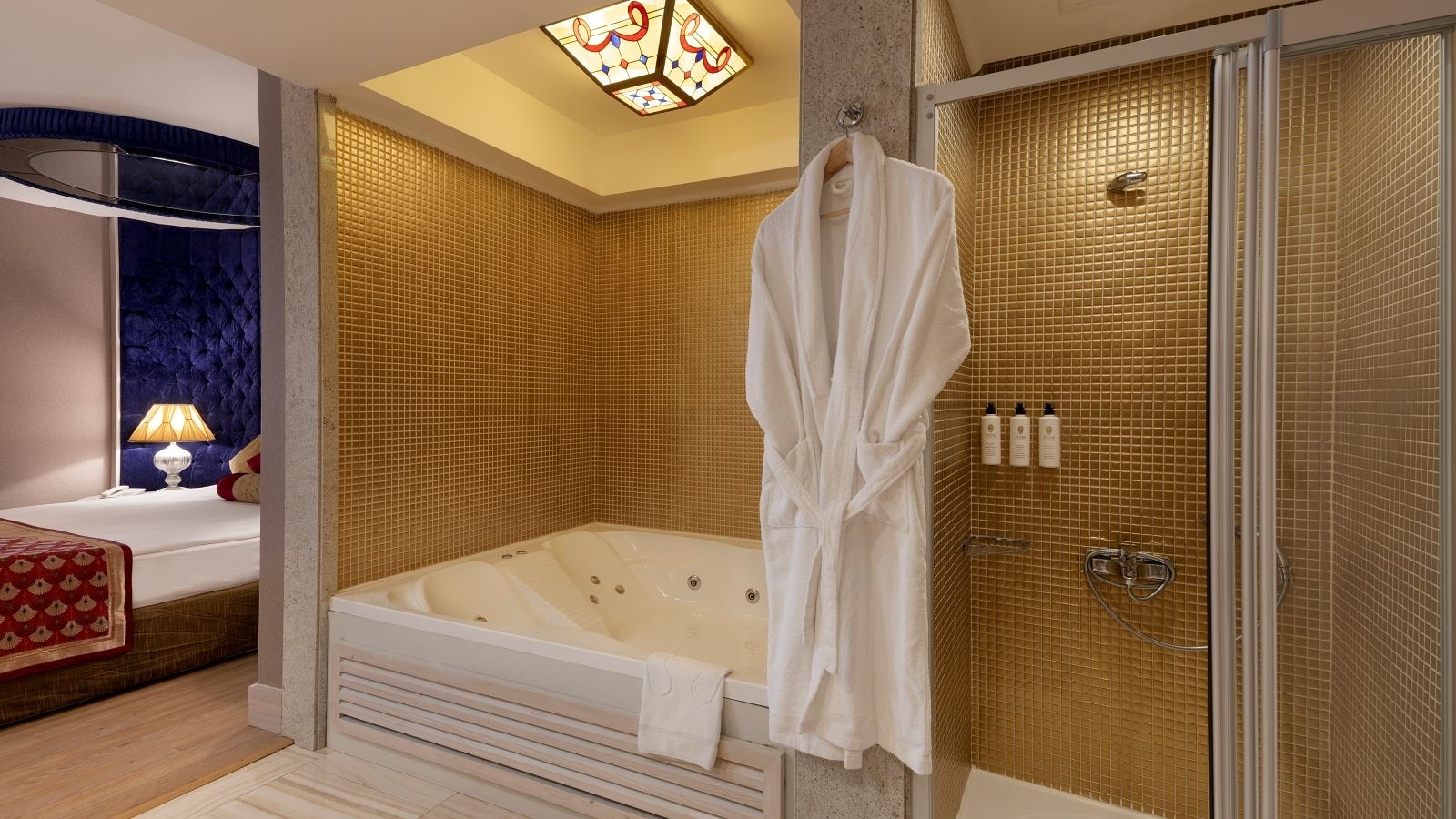 rooms-junior-suite