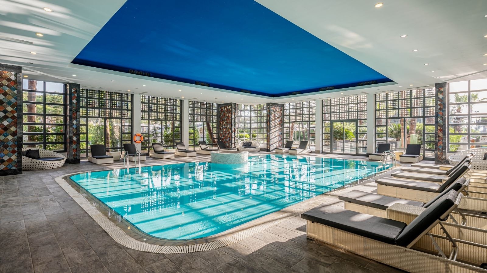pools-indoor-pool
