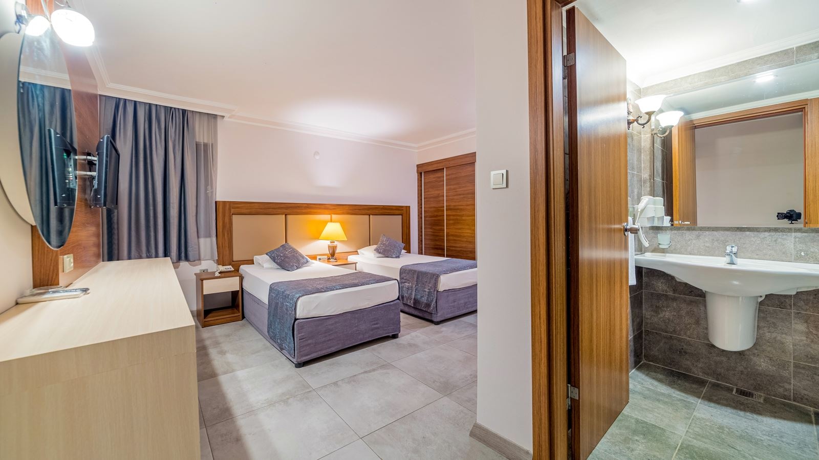 rooms-eco-room