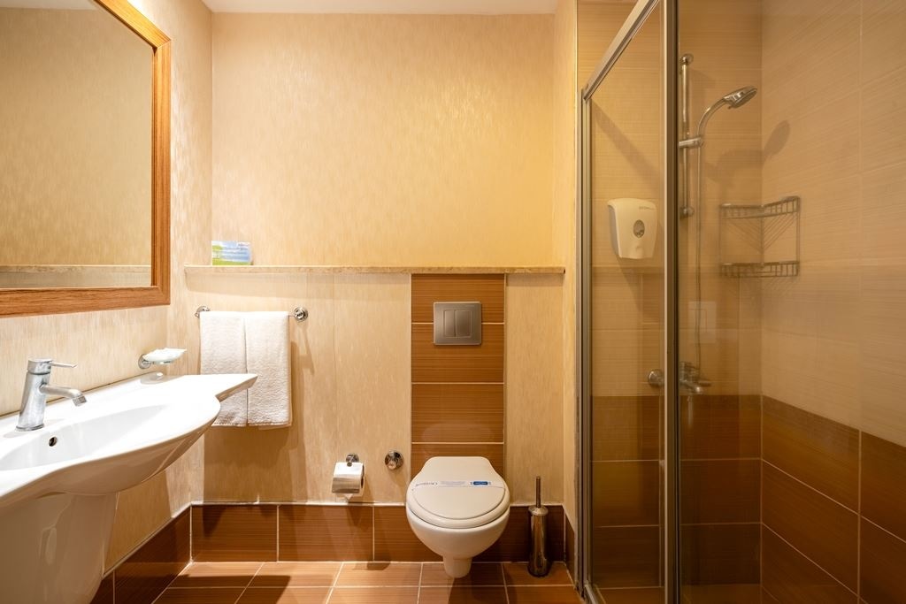 rooms-superior-room
