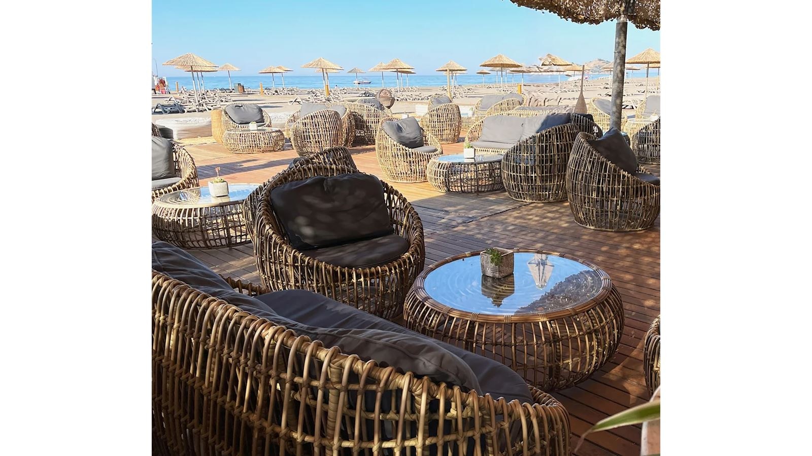 bars-beach-bar