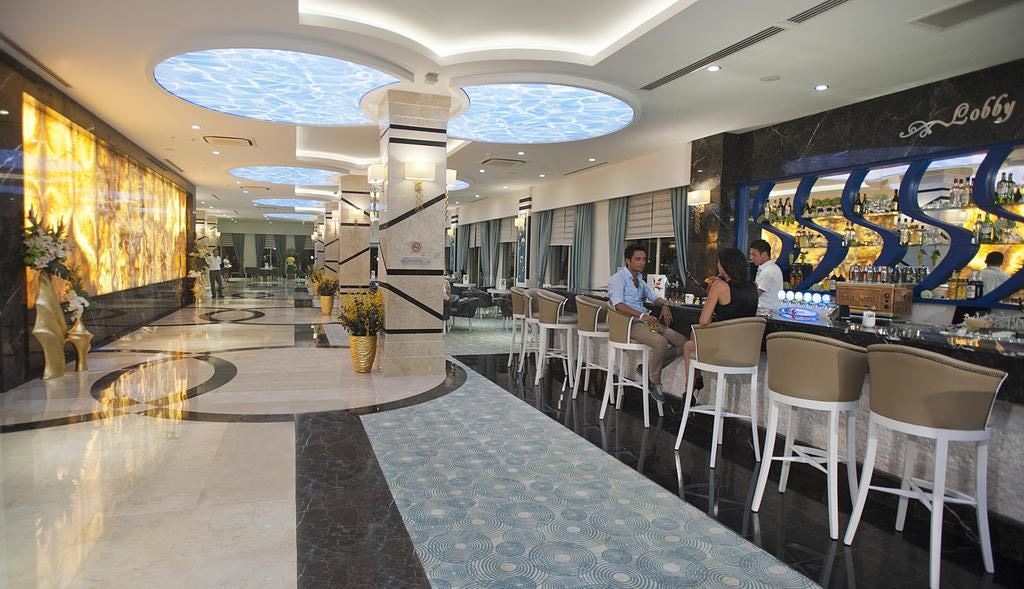 bars-lobby-bar