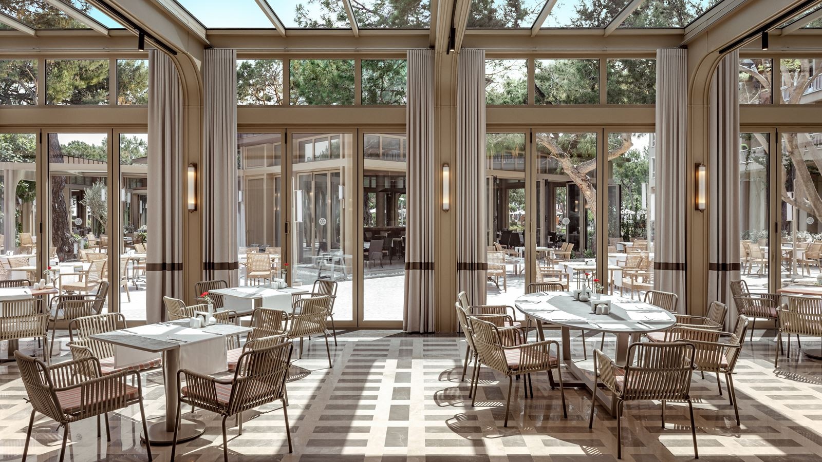 restaurants-calida-restaurant