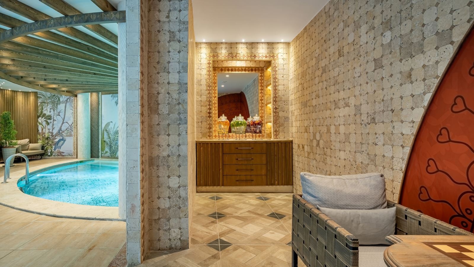 pools-indoor-pool