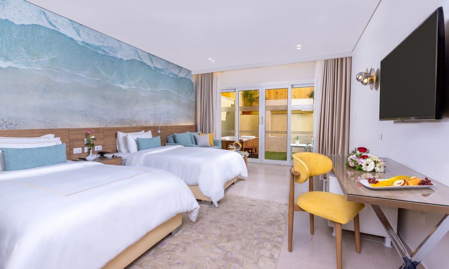 rooms-jacuzzi-room
