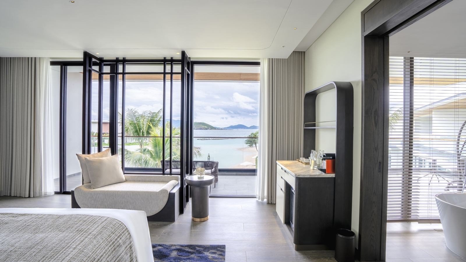 rooms-lagoon-villa-3-bedrooms