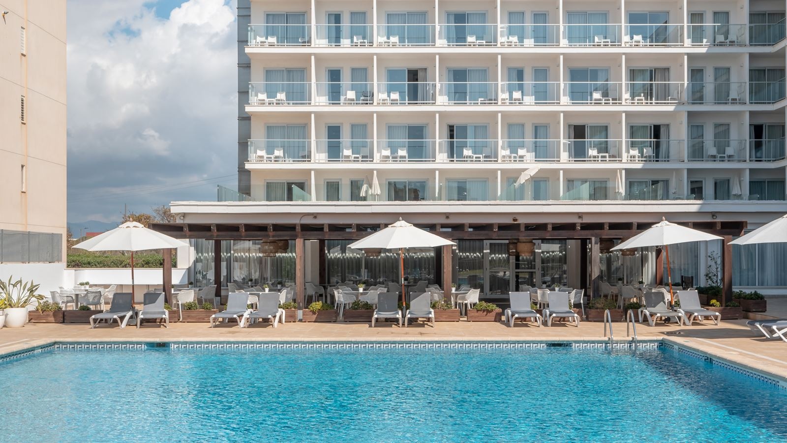 pools-main-building