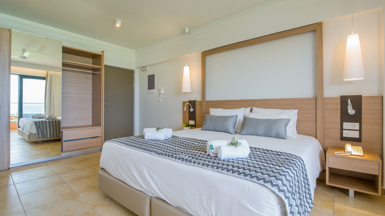rooms-junior-suite