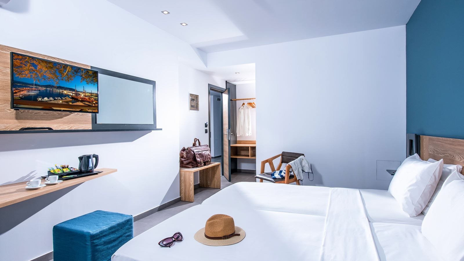 rooms-room-standard-side-sea-view