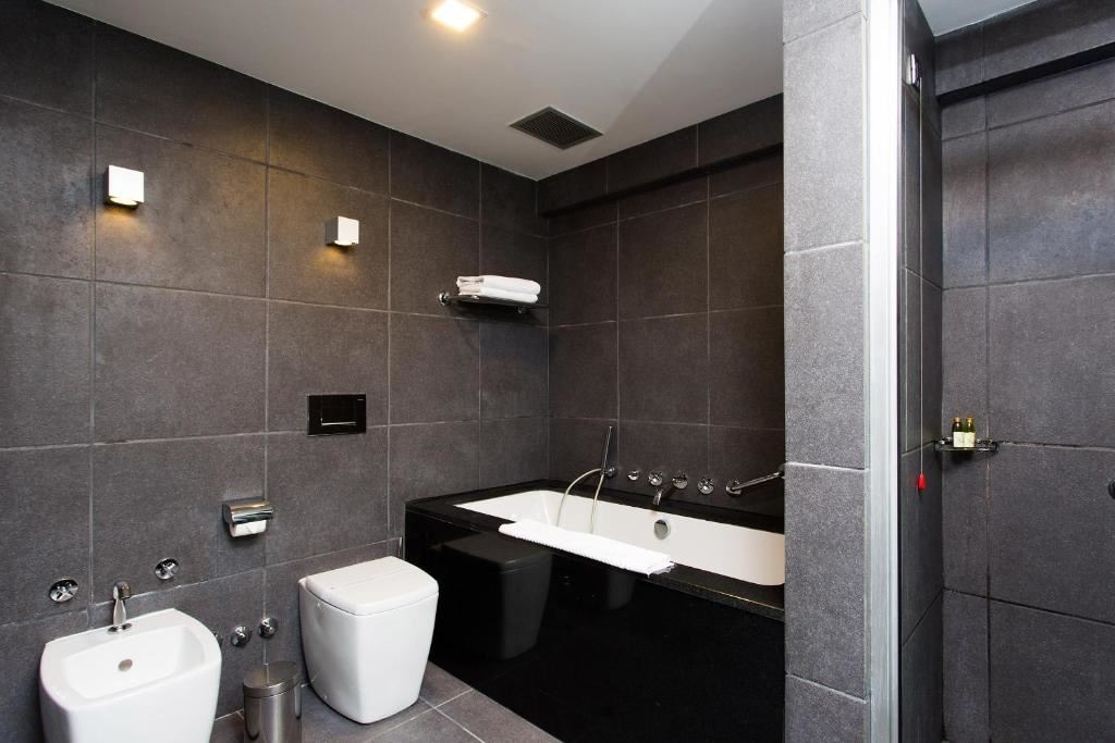 rooms-superior-room